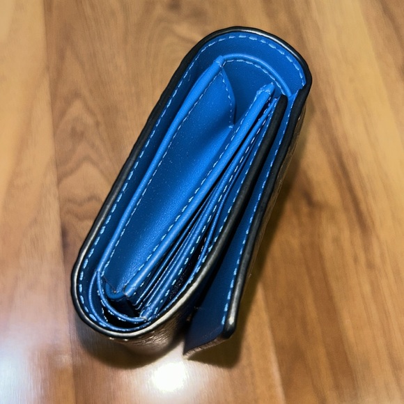 Brand New in Box Authentic MCM Rabbit Mini Visetos Metallic Wallet - Picture 7 of 16